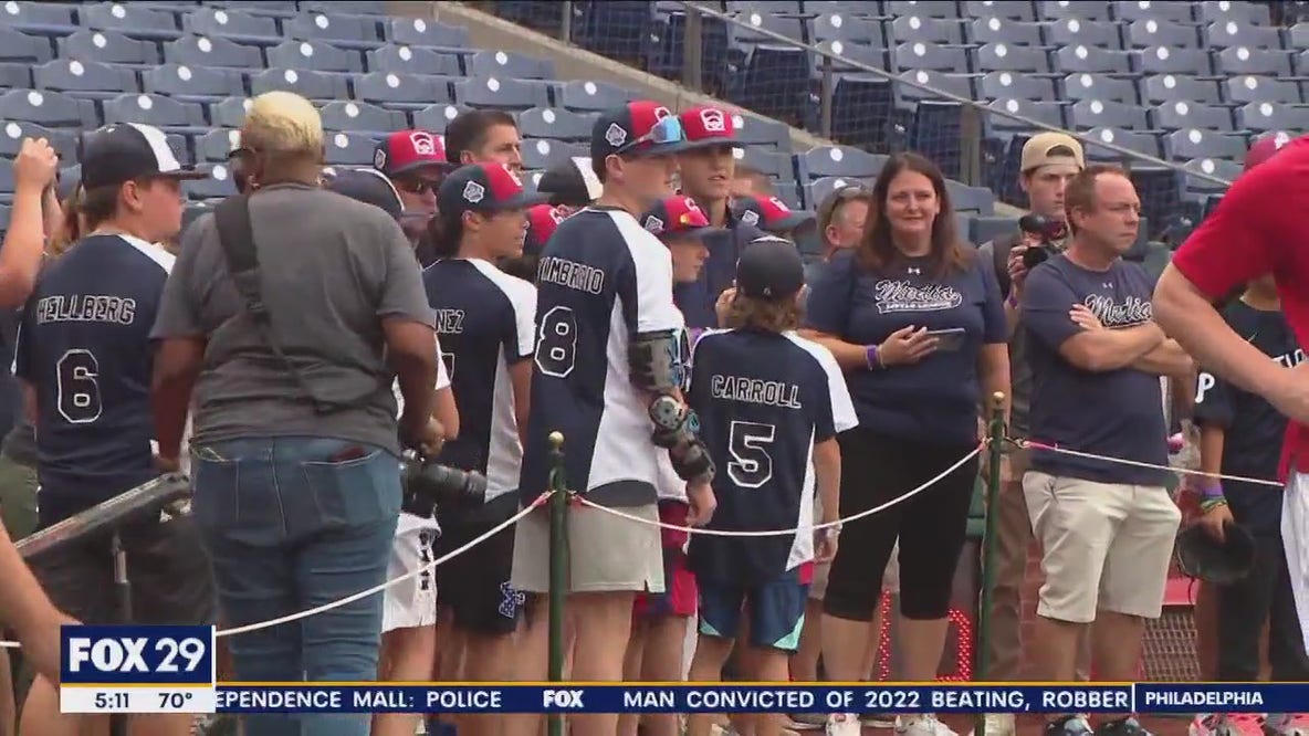 Media Little League honored at Phillies game